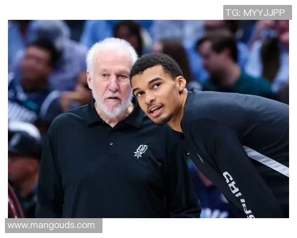 2019年骑士与马刺精彩对决回顾及赛季表现分析